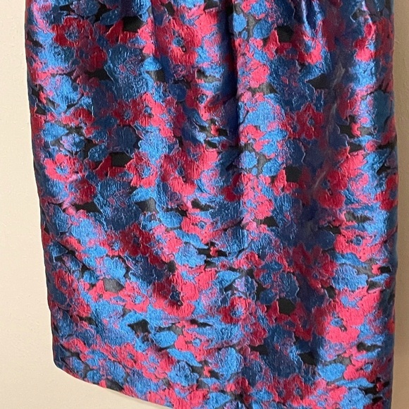 Slate & Willow‎ Off The Shoulder Floral Dress - Picture 5 of 14